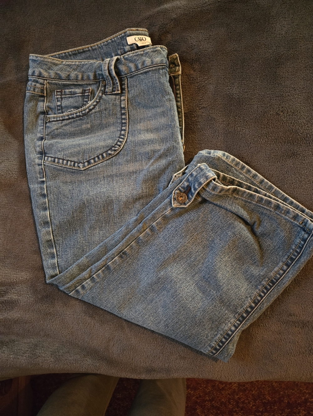 Cato Light Blue Denim Capris Jeans